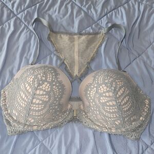 Victoria's Secret Lace Bra in Soft Gray